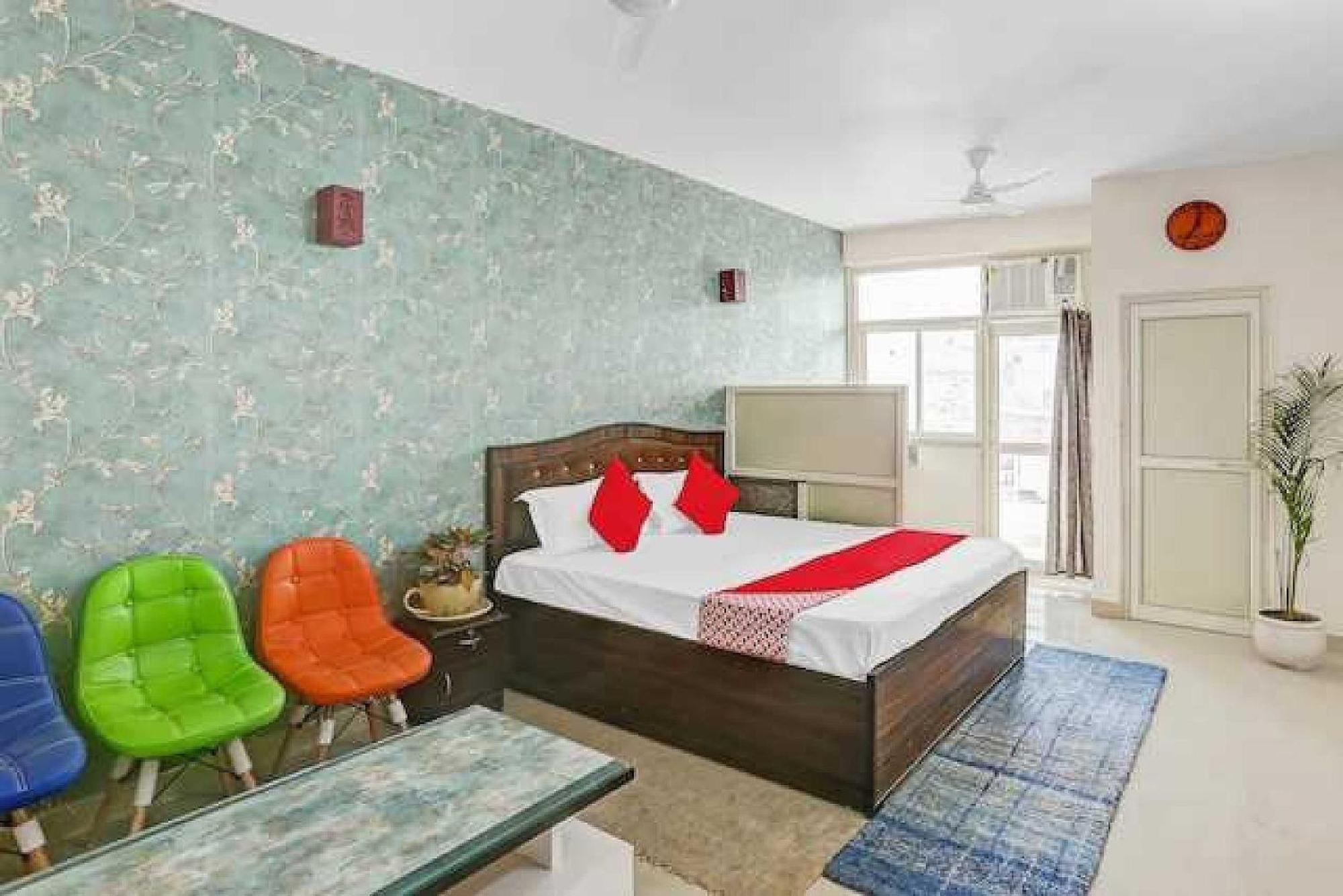 Hotel O Krishna Orchid Near Noida Sector 81 Metro Station Extérieur photo